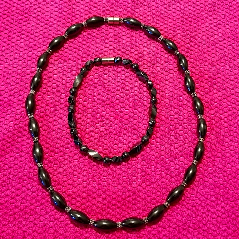 Black Magnetic Necklace and Bracelet Set
